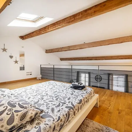 Loft - Climatisation, Parking, Equipe Μονπελιέ