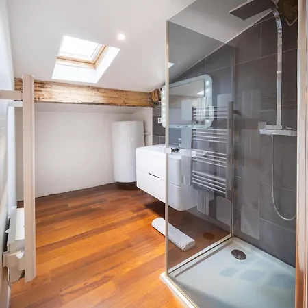 Loft - Climatisation, Parking, équipé