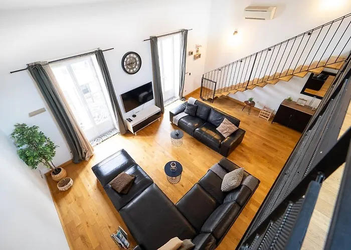 Loft - Climatisation, Parking, Equipe *
