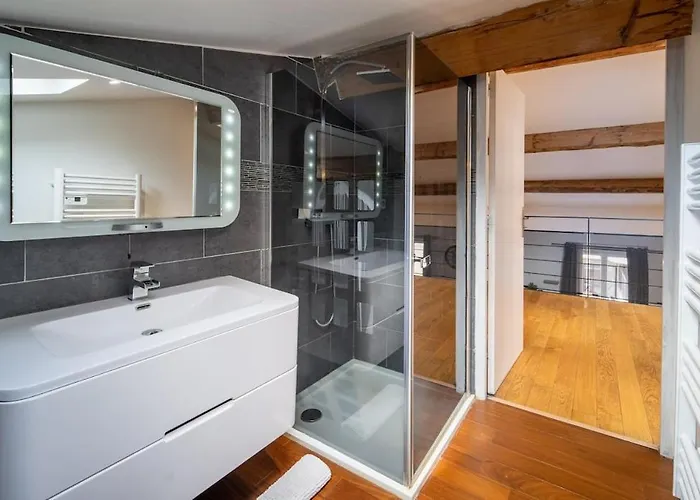 Loft - Climatisation, Parking, Equipe Appartement *